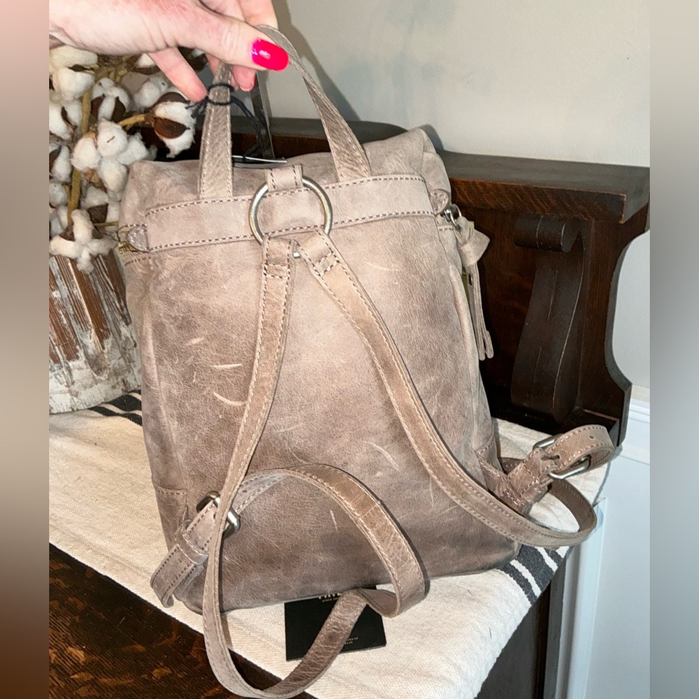 Frye Melissa Leather Zip Backpack Gray Grey Retail $358 - Picture 11 of 13